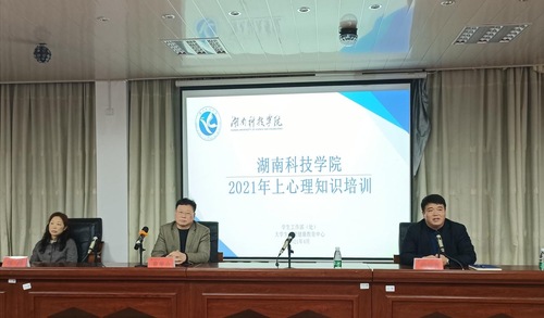 79FEC652-8897-4785-BBF3-AC6BFDAB78C3