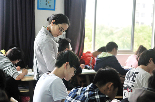 C740E0523090250BD3B700B0BBA155E9x